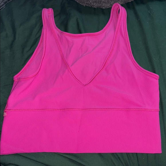 Lululemon Power Pivot Ribbed Tank - Picture 2 of 4